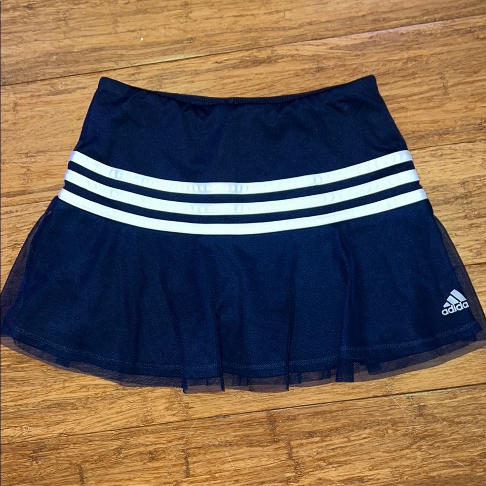 Adidas girls, navy and white skirt size medium (10-12) with tulle NWOT